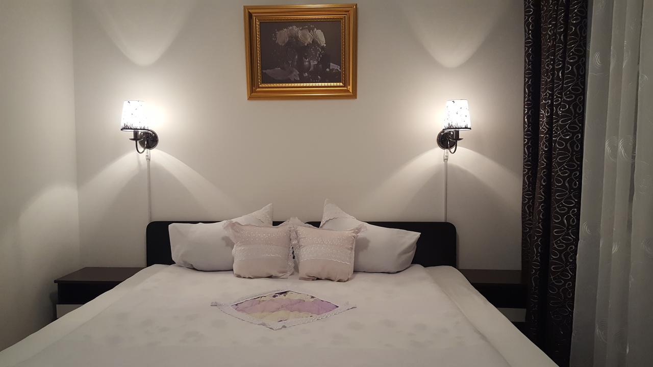 Hotel Confort Drochia Экстерьер фото